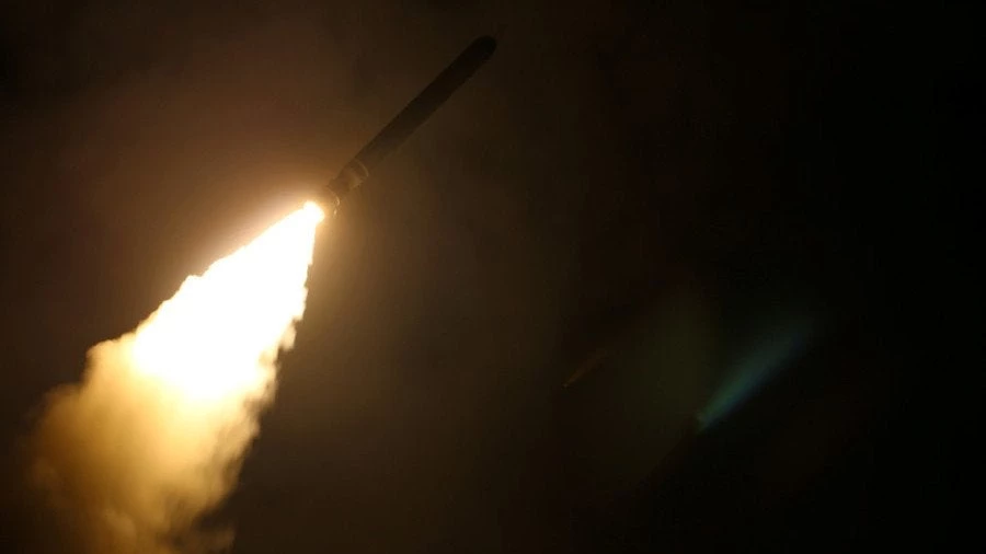 Πρωτοφανής επίδειξη ισχύος: Μπαράζ εκτοξεύσεων ρωσικών πυραύλων Α-235 Nudol και Onyx – Η Μόσχα «γεμίζει» την Hmeymim με S-300 και Tor-M2